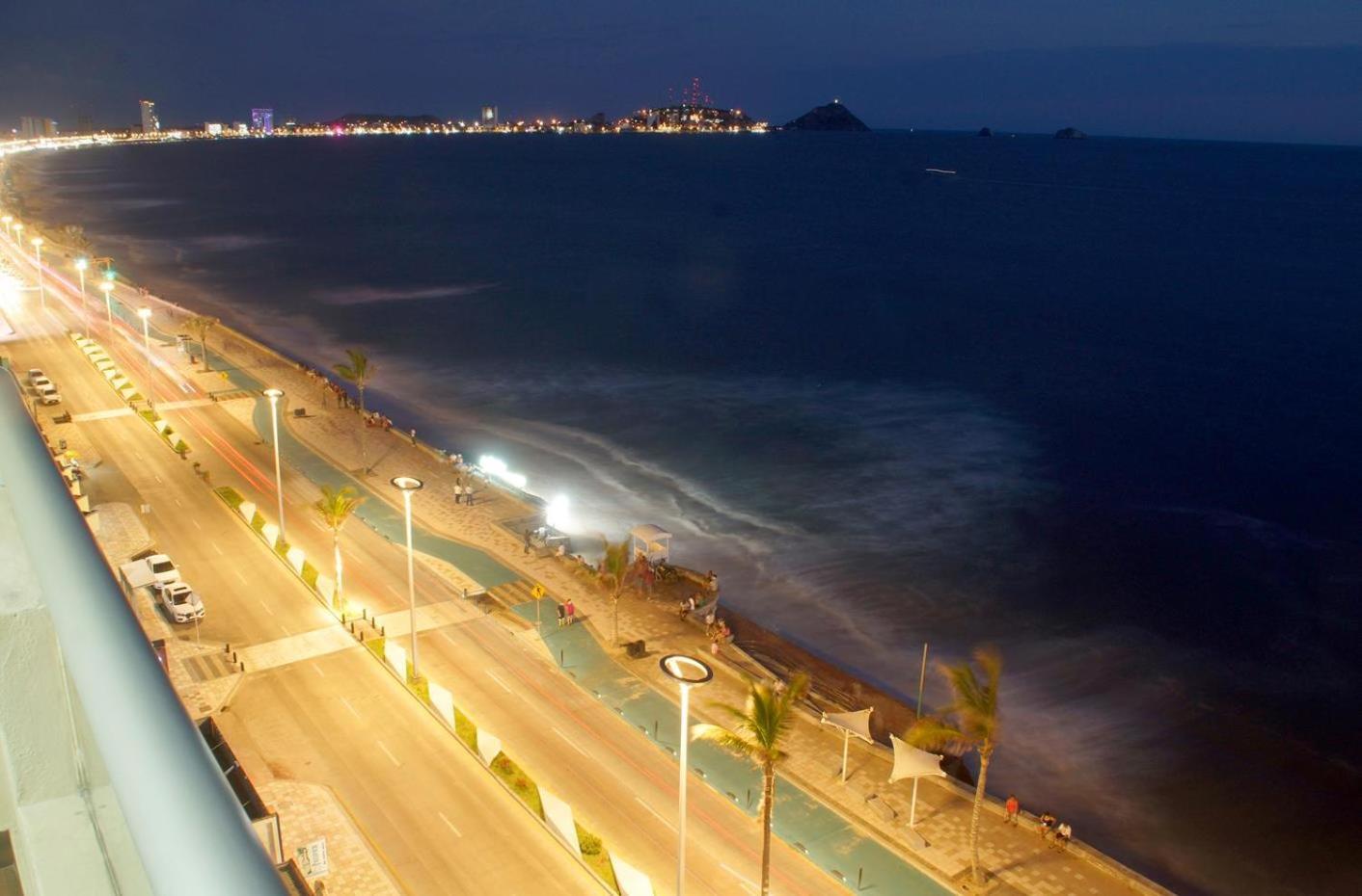 Don Pelayo Pacific Beach Mazatlan Bagian luar foto